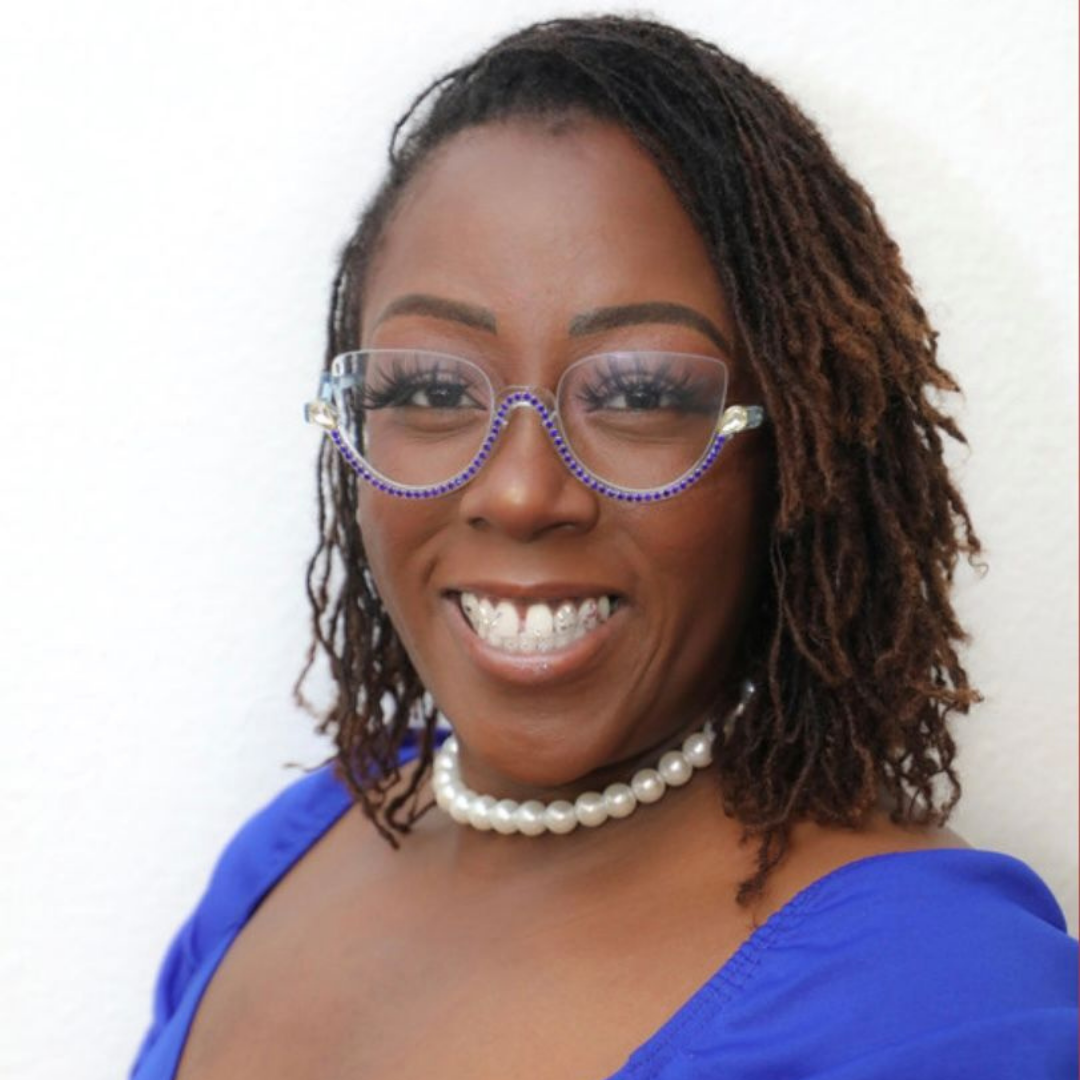 Danielle Danni Bloodsaw of Danni’s Tooth Spa PLLC